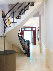  Nhà phố Đường Ngô Tất Tố 3 tầng diện tích 60m².