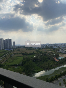  Căn hộ Vinhomes Grand Park ban công rộng, đón gió mát.