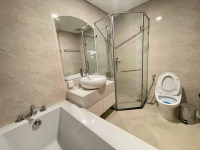 scaled_FB_IMG_1701835050734.jpg Căn hộ 2 phòng ngủ nội thất  Leasing - Vinhomes Central Park