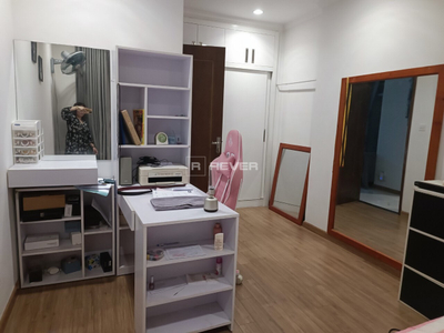  Căn hộ Vinhomes Central Park hướng ban công đông bắc đầy đủ nội thất diện tích 72.8m².