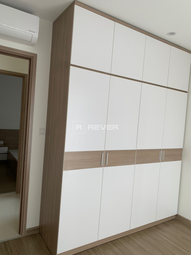  Căn hộ Vinhomes Grand Park hướng ban công đông nam đầy đủ nội thất diện tích 69m²