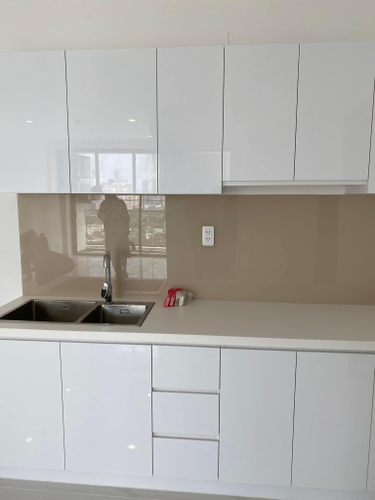 Căn hộ D'Lusso, Quận 2 Căn hộ D'Lusso tầng cao view đón gió mát, bàn giao nội thất cơ bản.