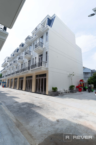 Nhà phố Quận Tân Phú Nhà phố Ruby Boutique Residence thiết kế 1 trệt, 1 lầu và 1 tum cửa hướng Đông Bắc.