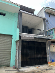 Nhà phố Quận Bình Tân Nhà phố thiết kế 1 trệt, 1 lầu diện tích đất 70.3m2, hẻm xe tải quay đầu.