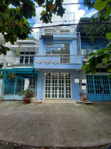  Nhà phố Đường Phạm Văn Chiêu 3 tầng diện tích 63.9m² pháp lý sổ hồng.