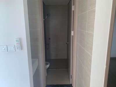  Căn hộ Vinhomes Grand Park hướng ban công tây bắc nội thất cơ bản diện tích 59.2m².