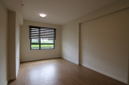 Duplex Masteri Thảo Điền, Quận 2 Duplex Masteri Thảo Điền có 3 phòng ngủ, nội thất cơ bản.