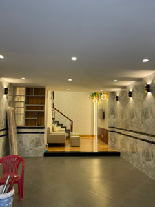 Nhà phố Quận Gò Vấp Nhà phố có cửa hướng Đông Bắc thoáng mát, có sổ hồng riêng bàn giao ngay.