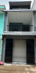 Nhà phố Quận Bình Tân Nhà phố thiết kế 1 trệt, 1 lầu diện tích đất 70.3m2, hẻm xe tải quay đầu.