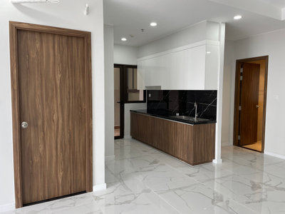 Căn hộ Opal Boulevard, Huyện Dĩ An Căn hộ Opal Boulevard tầng 30, bàn giao nội thất cơ bản.