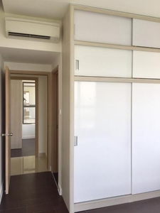 Căn hộ The Sun Avenue, Quận 2 Căn hộ The Sun Avenue tầng cao diện tích 90m2, thiết kế 3 phòng ngủ.