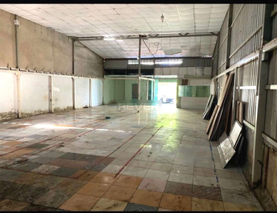 Nhà xưởng kho bãi Quận Bình Tân Nhà xưởng kho bãi diện tích 250m2, khu dân cư an ninh và yên tĩnh.