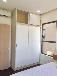 Căn hộ The Sun Avenue, Quận 2 Căn hộ The Sun Avenue tầng cao diện tích 90m2, thiết kế 3 phòng ngủ.