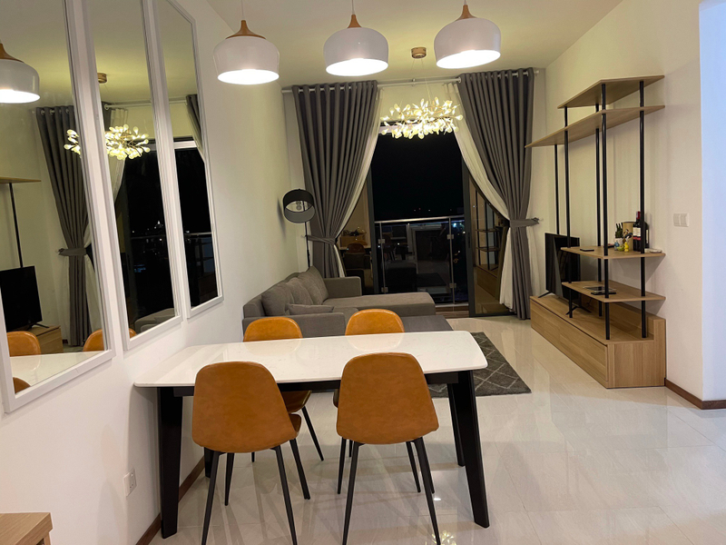 Căn hộ One Verandah tầng 4 thiết kế 2 phòng ngủ, đầy đủ nội thất.