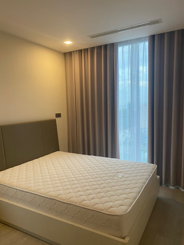  Căn hộ Vinhomes Golden River đầy đủ nội thất diện tích 100m².