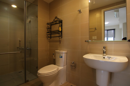 Duplex Masteri Thảo Điền, Quận 2 Duplex Masteri Thảo Điền có 3 phòng ngủ, nội thất cơ bản.