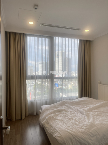 z4083908305856_fc9fba2c535fe2b62101c153ce548ad0.jpg Cần bán căn 2PN  86,8m2 có bồn tắm nằm tại Vinhomes Central Park