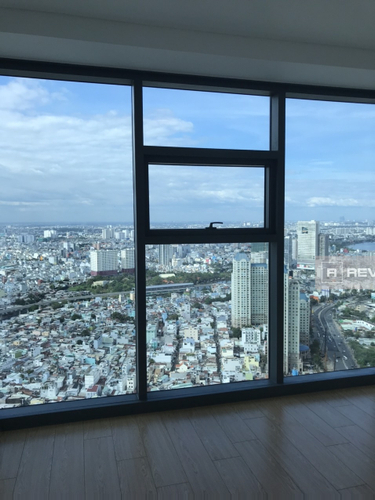  Căn hộ Sunwah Pearl tầng cao nội thất cơ bản, thiết kế hiện đại.