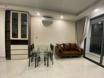 Căn hộ Q7 Boulevard, Quận 7 Căn hộ cao cấp Q7 Boulevard tầng 12, diện tích 70m2 nội thất cơ bản.