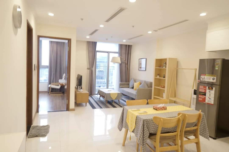 Căn hộ hạng sang Vinhomes Central Park, bàn giao đầy đủ nội thất.