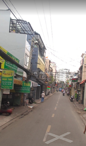  Nhà phố Đường Nguyễn Trọng Tuyển 3 tầng diện tích 72m² hướng tây.