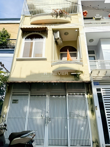  Nhà phố Đường Nguyễn Văn Công 2 tầng diện tích 40m²