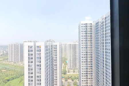  Căn hộ Vinhomes Grand Park hướng Đông Bắc, diện tích 82.4m²