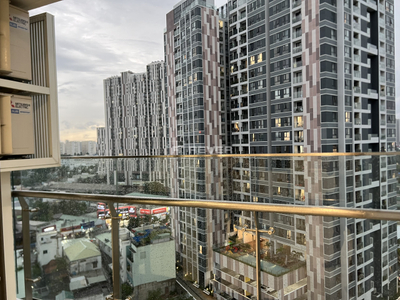 z4464946846863_7289ab5cdec4fffbfeeed025c1b557c2.jpg Căn hộ D'Lusso nội thất cơ bản diện tích 65m²