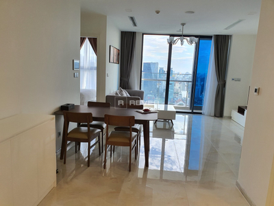  Căn hộ Vinhomes Golden River đầy đủ nội thất diện tích 77m².