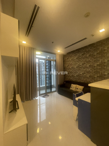 z4412391646233_24b060aa87d7ed92bc314b5bb6476636.jpg Căn hộ Vinhomes Central Park, diện tích 70m², 2 phòng ngủ, 2 phòng khách 