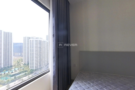  Căn hộ Vinhomes Grand Park hướng ban công đông nam đầy đủ nội thất diện tích 81.5m²