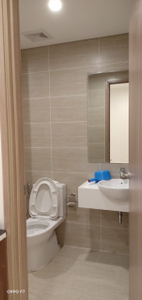 scaled_IMG_1683604804405_1683751620624.jpg Căn hộ Studio có ban công  Vinhomes Grand Park hướng Tây Bắc, diện tích 29.7 m²