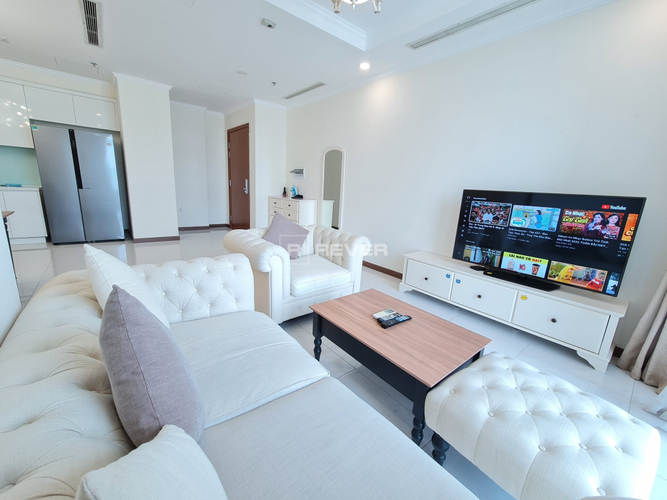  Căn hộ Vinhomes Central Park hướng Đông Nam, diện tích 108.7m²