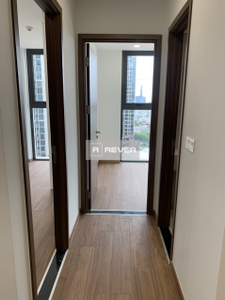  Căn hộ Eco Green Saigon thiết kế 2 phòng ngủ, nội thất cơ bản.