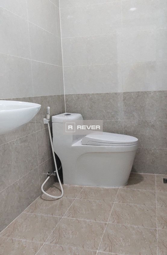 Nhà phố Quận Tân Bình Nhà hẻm xe hơi đường Lạc Long Quân diện tích đất 44.25m2 rộng thoáng.