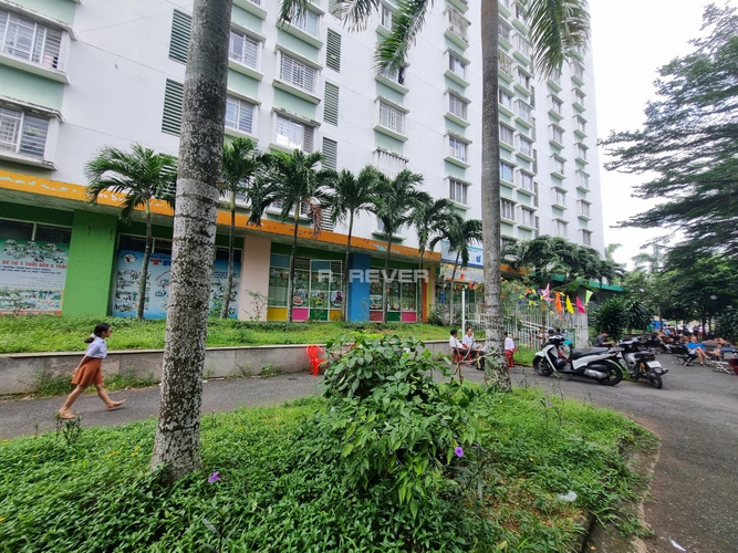  Căn hộ Phú Lợi 1 hướng ban công đông nam nội thất cơ bản diện tích 71m².