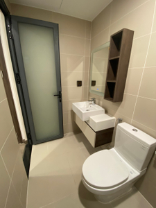 Căn hộ Q7 Boulevard, Quận 7 Căn hộ cao cấp Q7 Boulevard tầng 12, diện tích 70m2 nội thất cơ bản.