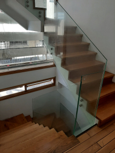 Nhà phố Quận Bình Thạnh Nhà phố thiết kế 1 trệt, 2 lầu cửa hướng Đông Bắc mát mẻ.