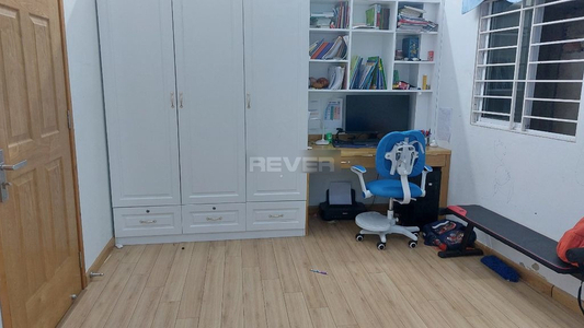 Nhà phố Quận Thủ Đức Nhà phố có cửa hướng Đông mát mẻ, diện tích 54m2.