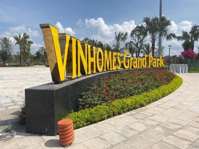  Căn hộ sân vườn Vinhomes Grand Park hướng ban công đông bắc nội thất cơ bản diện tích 69.2m²