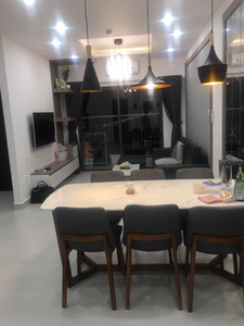 phòng khách căn hộ ViVa Riverside Căn hộ Viva Riverside tầng 15 thiết kế 3 phòng ngủ, đầy đủ nội thất.