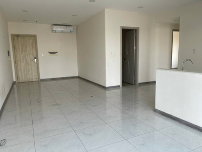 phòng khách căn hộ ViVa Riverside Căn hộ Viva Riverside tầng 16 diện tích 105m2, không gian thoáng đãng.