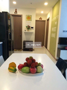  Căn hộ Vinhomes Central Park nội thất đầy đủ, ban công thoáng