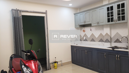  Nhà có 2 mặt tiền hẻm xe ba gác đường Trương Phan Phước, diện tích đất 44.2m2.