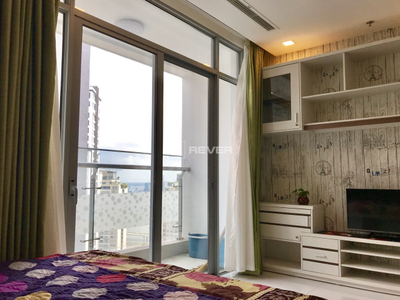 z4518039697614_9ab721dec3676498aa97328f90cac506.jpg Căn hộ studio Vinhomes Central Park, diện tích 36m²