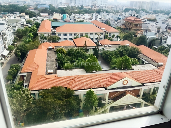  Căn hộ Chung cư Bông Sao hướng ban công đông bắc nội thất cơ bản diện tích 65m².