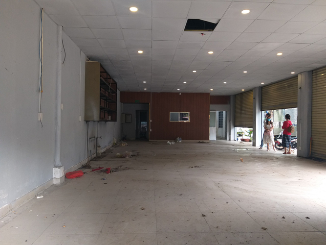 Mặt bằng kinh doanh Quận Bình Tân Mặt bằng kinh doanh có 2 mặt tiền thoáng mát, diện tích 147m2 vuông đẹp.