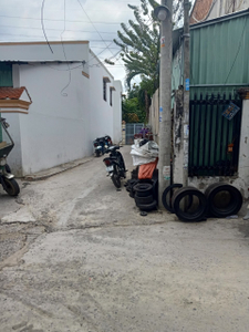 Nhà phố Quận Bình Tân Nhà phố có cửa hướng Đông Nam mát mẻ, diện tích 69.3m2 rộng thoáng.