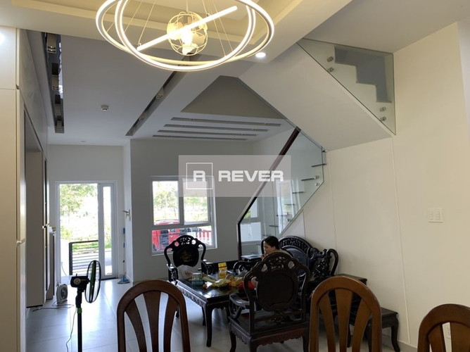  Nhà phố khu Valencia Riverside diện tích đất 87m2 rộng thoáng.