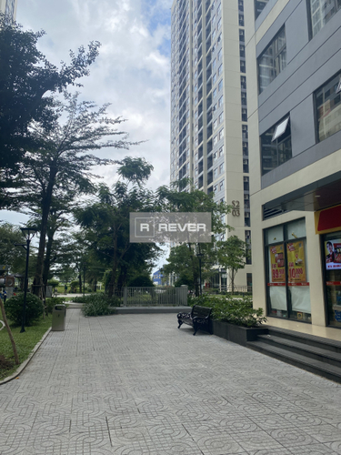  Shophouse Vinhomes Grand Park diện tích 105.8m2 rộng thoáng.